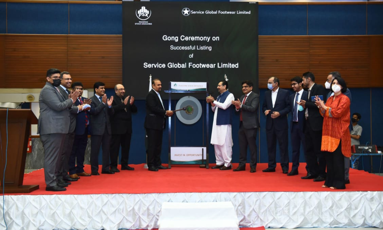 Stock exchange bell ceremony, IPO listing